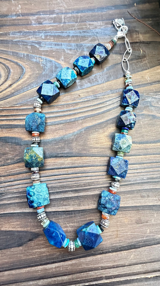 Aruzite Flourite Statement Necklace (22"-24")