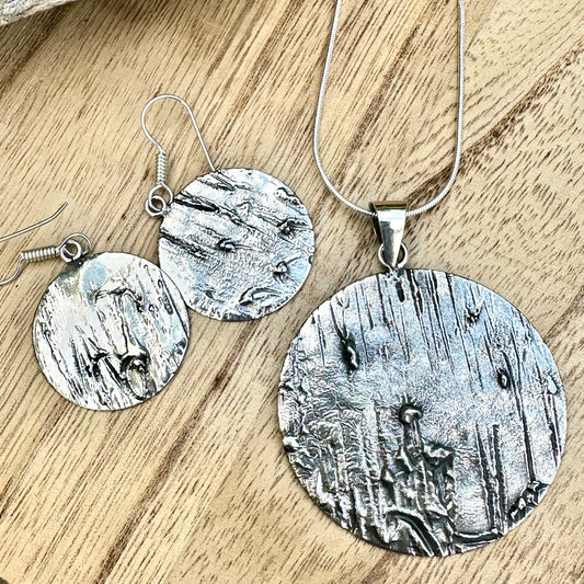 Taxco Textured Sterling Silver Circle 2.25” Necklace