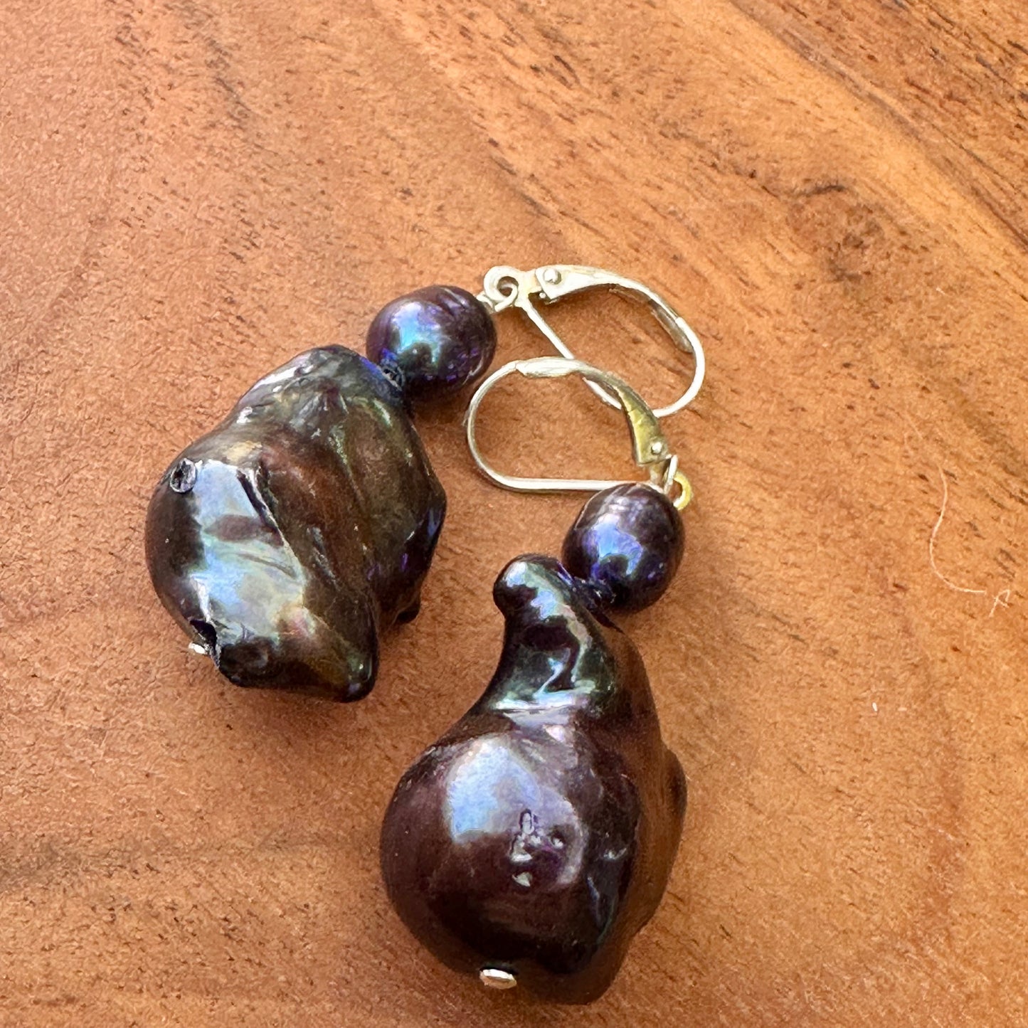 Baroque Pearl Earrings 2"