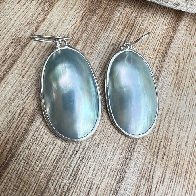 Mabe Pearl Earrings (1.75”)
