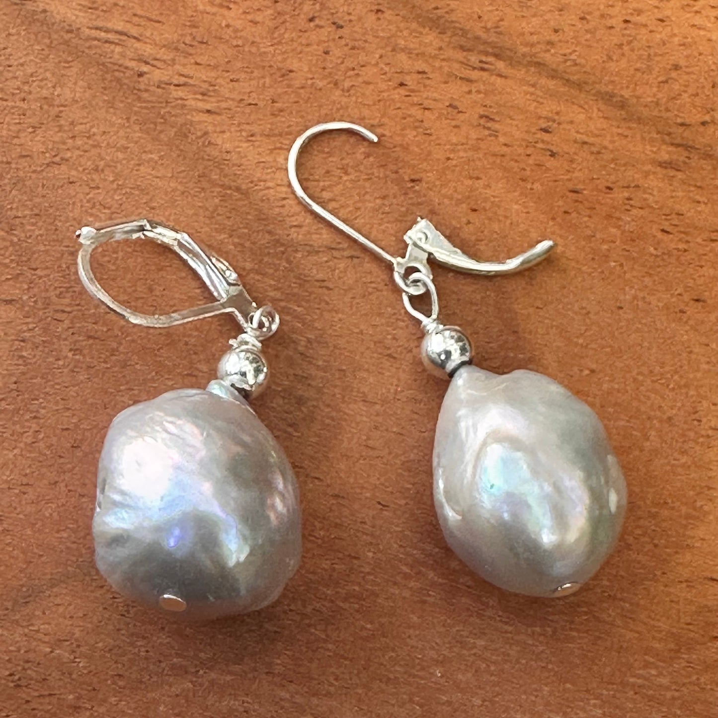 Baroque Pearl Earrings 1.5"