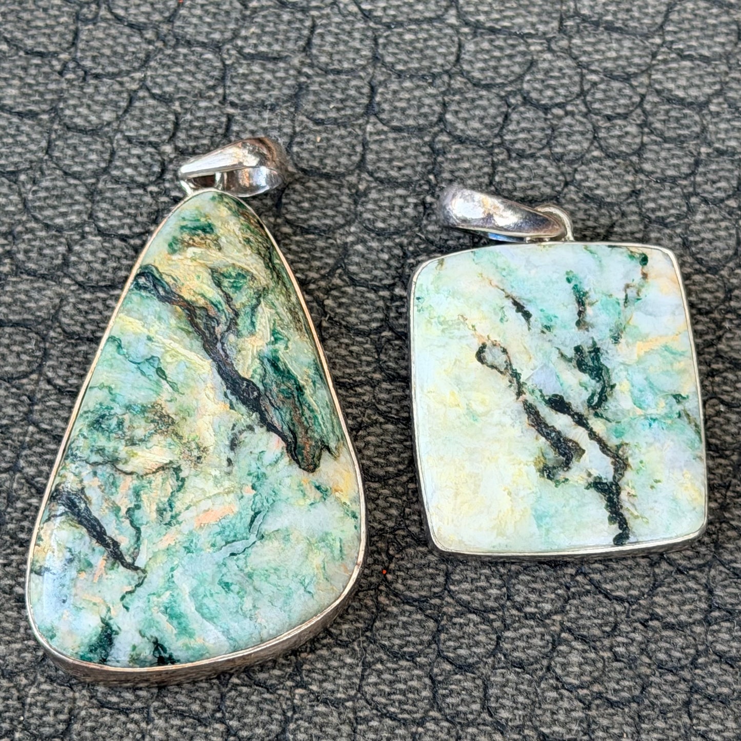 Sale -  1.5"  Muscovite Sterling Silver Pendant Necklace (18")