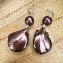 Load image into Gallery viewer, Chocolate Baroque Pearl Necklace
