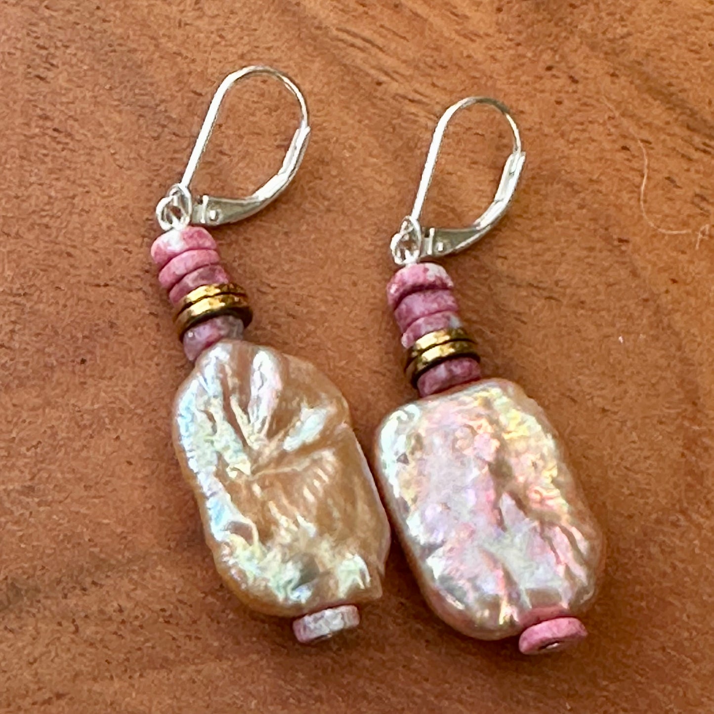 Pearl Stone Earrings 1.8"