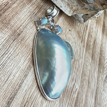 Load image into Gallery viewer, Mabe Pearl 3”Necklace (18&quot;)
