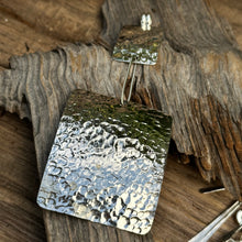 Load image into Gallery viewer, N0521.  Hammered Statement Necklace  (30”)
